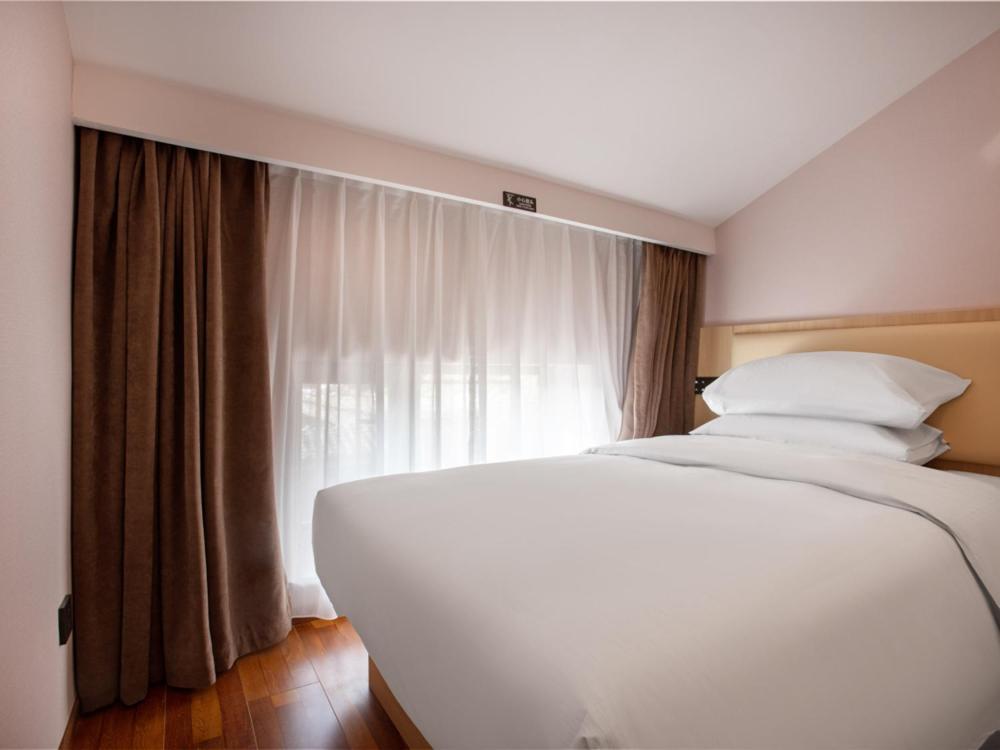 Yunju Hotel Beijing Yonghe Palace Guijie Siheyuan Екстериор снимка